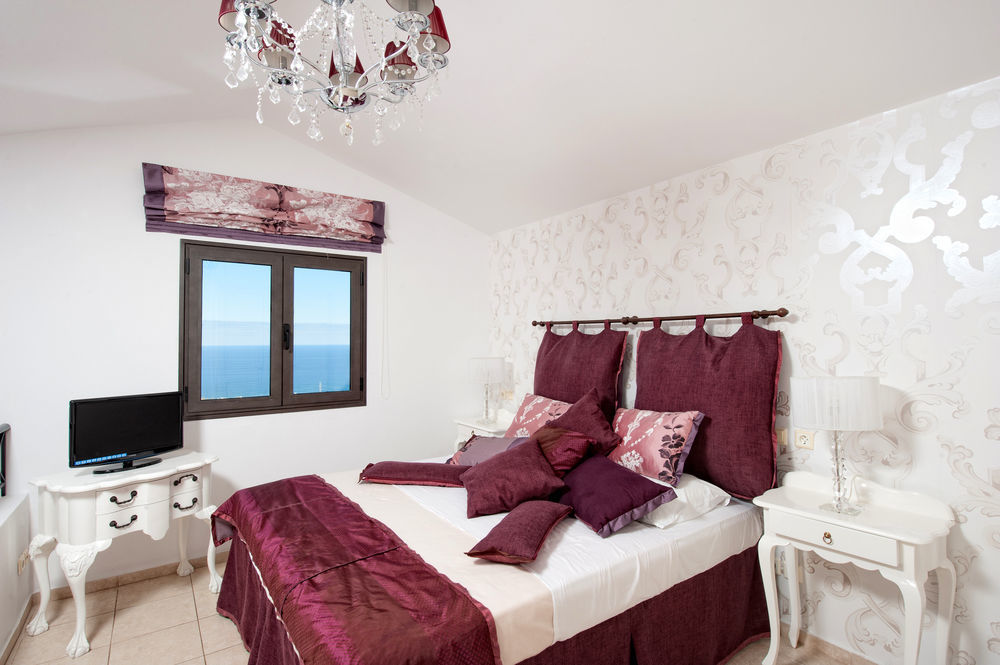 Creta Blue Luxury Collection (Adults Only) Hotell Hersonissos  Exteriör bild